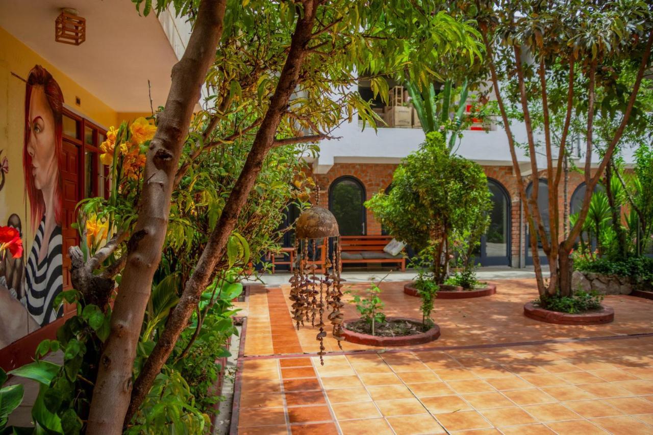 Auberge de jeunesse Huaraz Colonial Extérieur photo